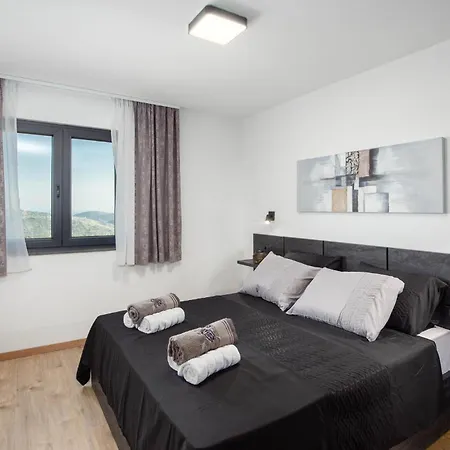 Dom wakacyjny Awesome In Jarebinjak