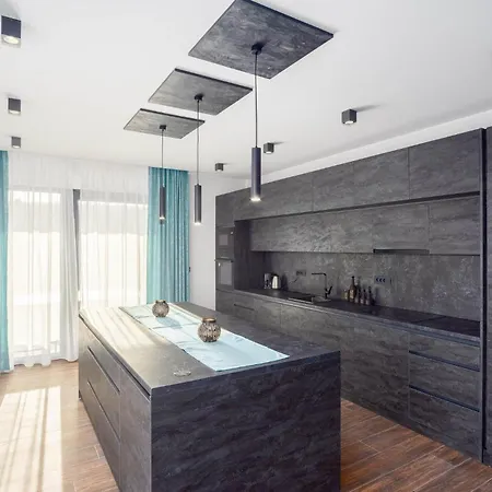 Awesome In Tatil Evi *