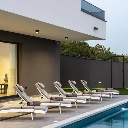 Awesome In * Jarebinjak