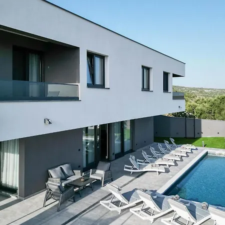 Ferienhaus Beautiful In *
