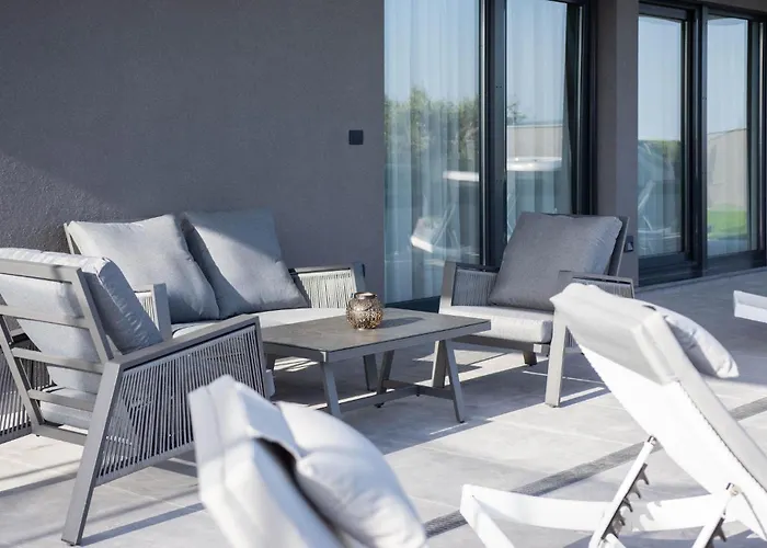 Vakantiehuis Awesome In